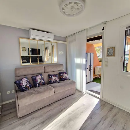 En Rez-de-jardin Avec Piscine, Acces Et Parking Prive - 4 Couchages - Fr-1-387-155 Apartment